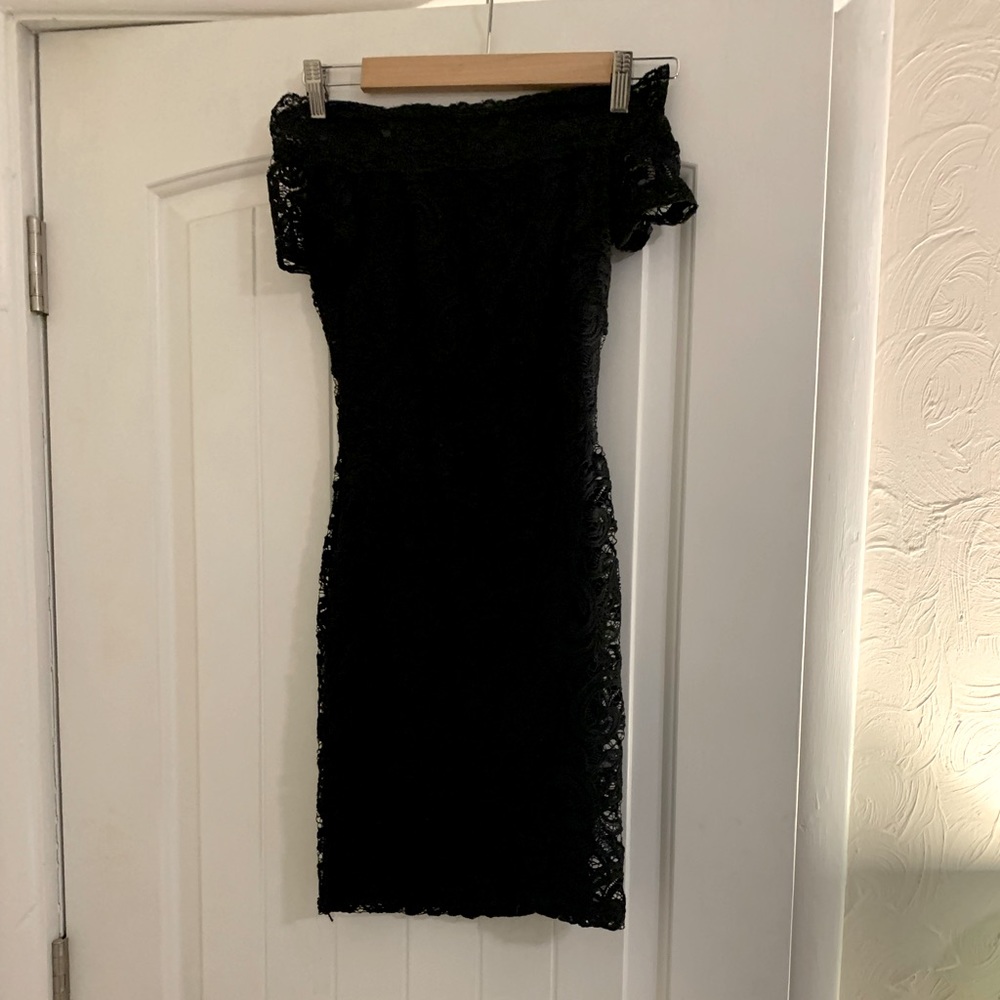 Off the shoulders black lace dress